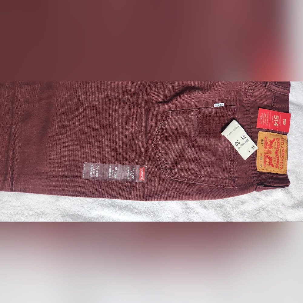 Levi's Men'sBurgundy Straight Fit Denim Jeans